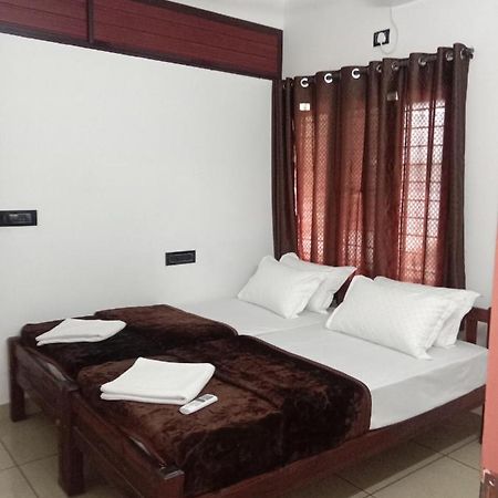 Kochi Bella Villa Екстериор снимка